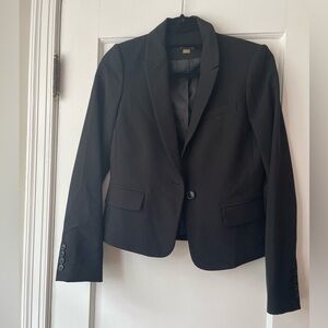 Tommy Hilfiger black blazer, size 4, great condition